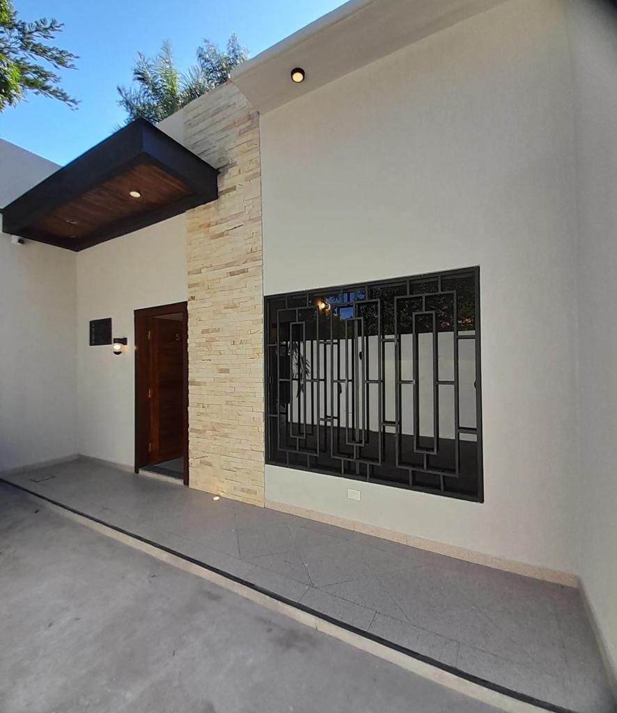 ÑEMBY – Chalet 4